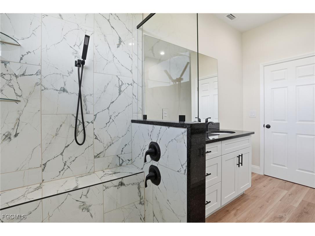 8002 Mill Court Labelle FL 33935 2025020535 image22