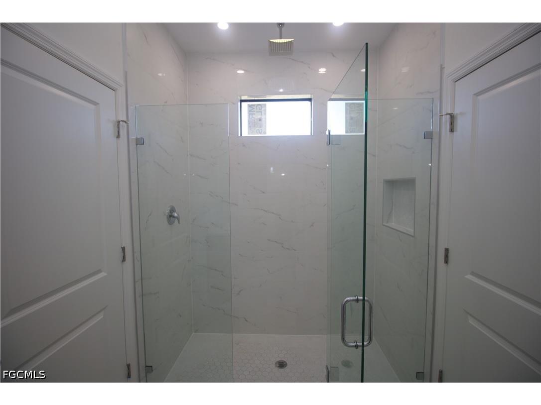 8002 Spice Court Labelle FL 33935 2026016330 image17