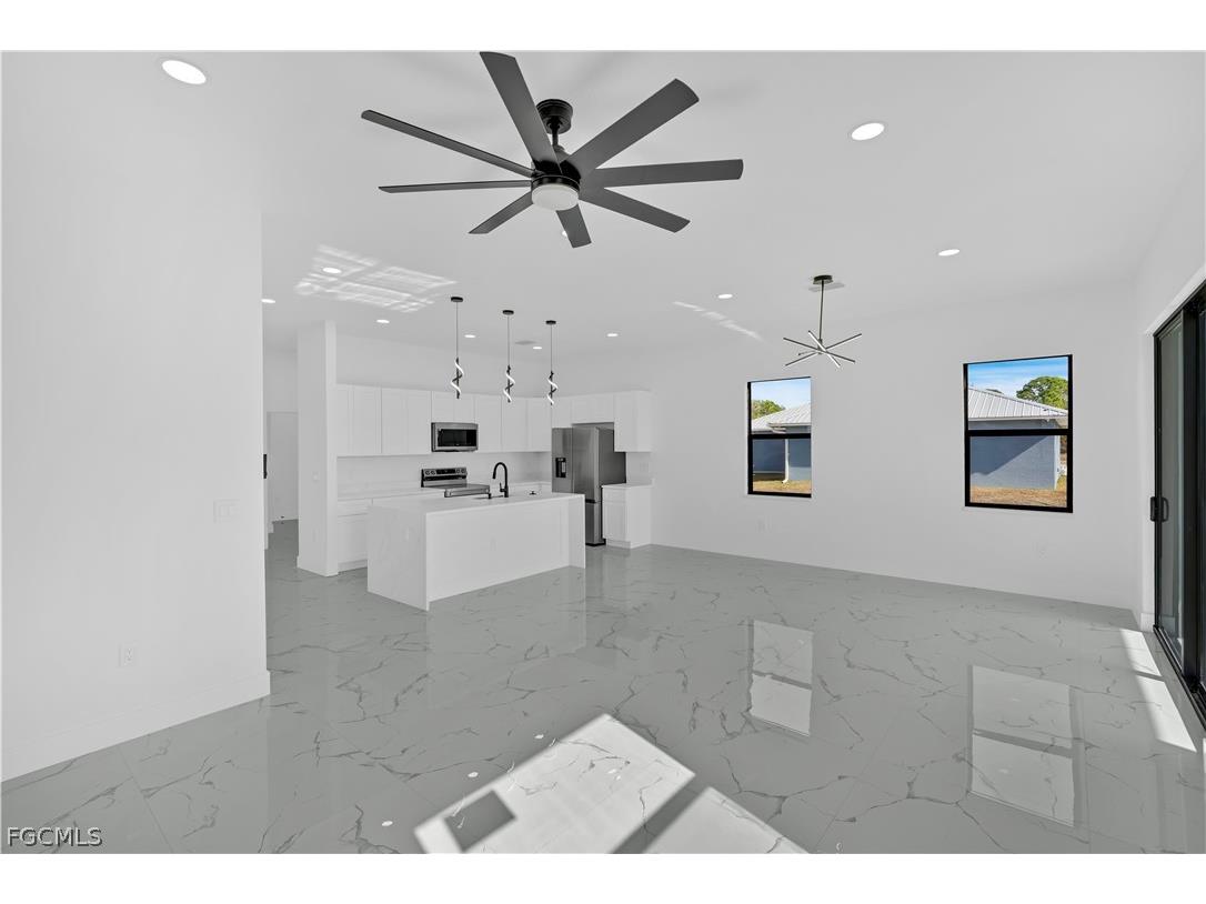 8004 Olive Circle Labelle FL 33935 2025018786 image15