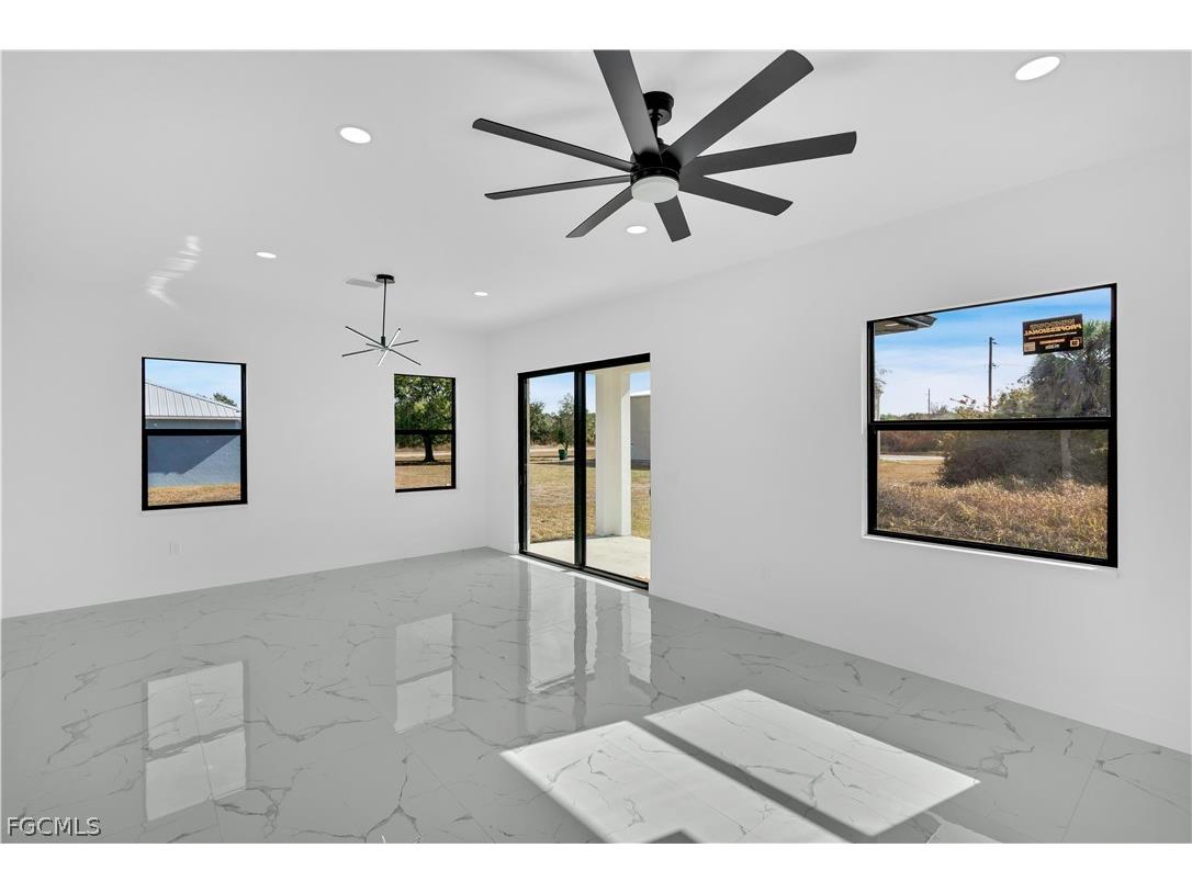 8004 Olive Circle Labelle FL 33935 2025018786 image16