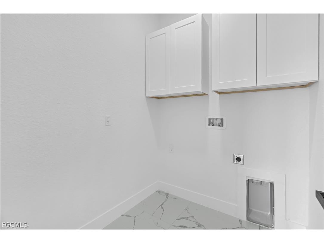 8004 Olive Circle Labelle FL 33935 2025018786 image37