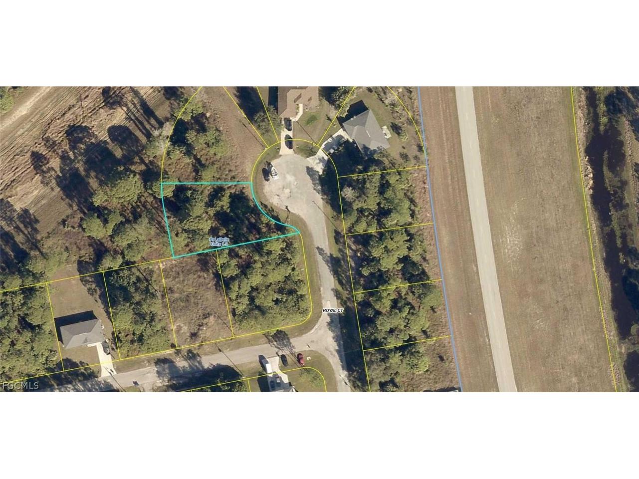 8004 Royal Court Labelle FL 33935 2026012863 image1