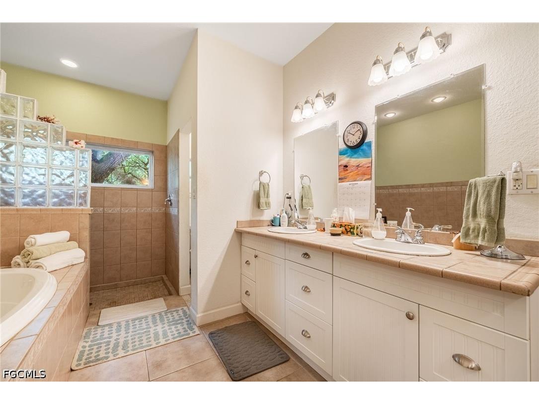 8004 Vega Court Labelle FL 33935 2026014086 image12