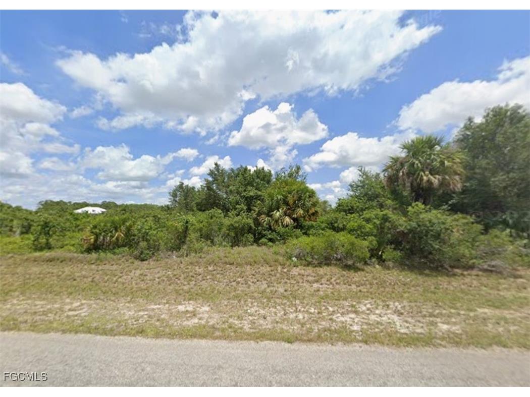 8007 Mangrove Circle Labelle FL 33935 2025012459 image1
