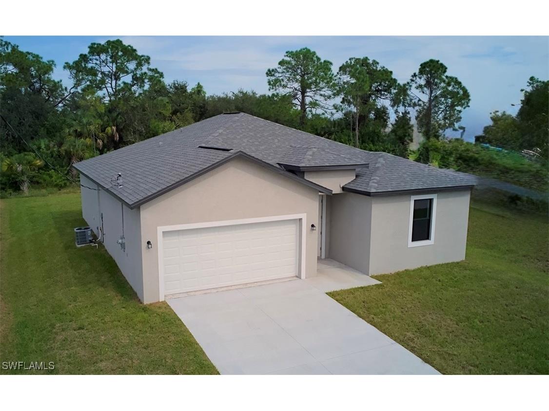 8007 Vega Court Labelle FL 33935 225069723 image1