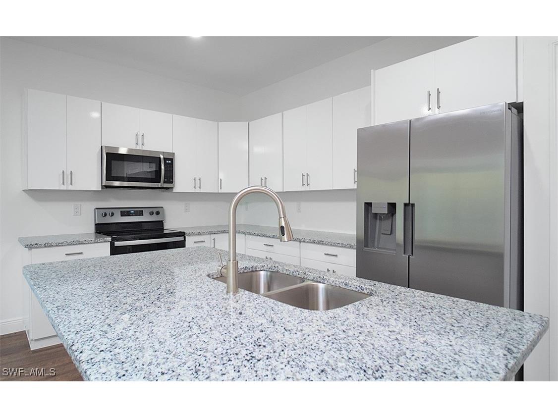 8007 Vega Court Labelle FL 33935 225069723 image5