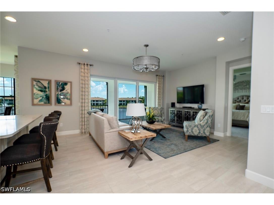 8008 Signature Club Cir Naples FL 34113 226018330 image10