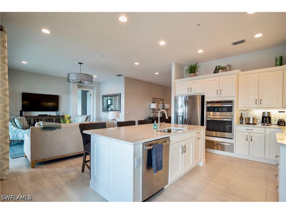 8008 Signature Club Cir Naples FL 34113 226018330 image14