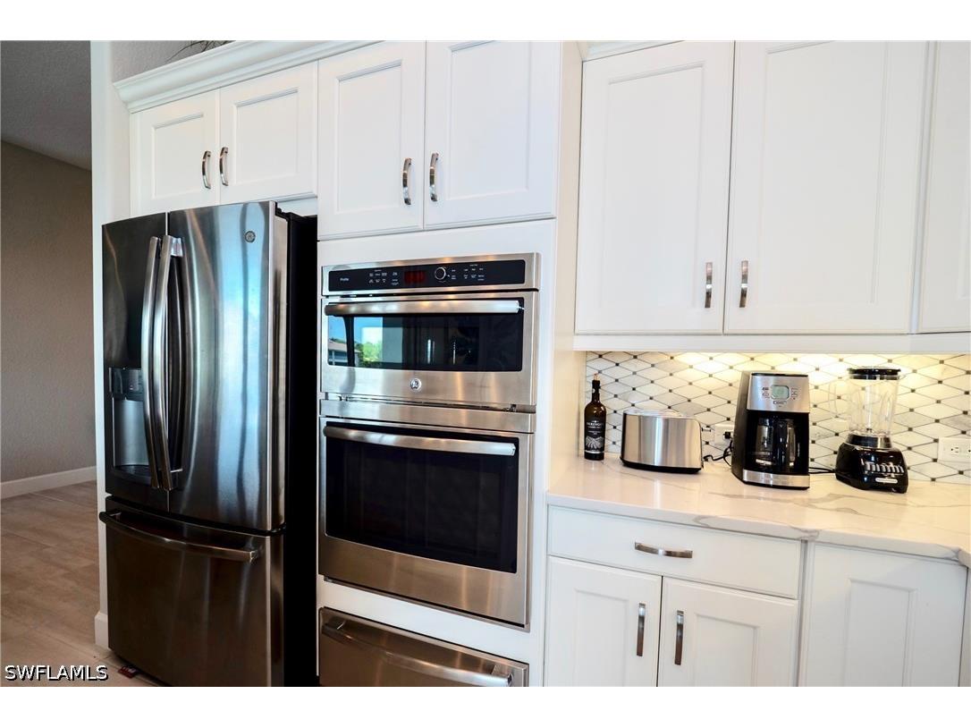 8008 Signature Club Cir Naples FL 34113 226018330 image15