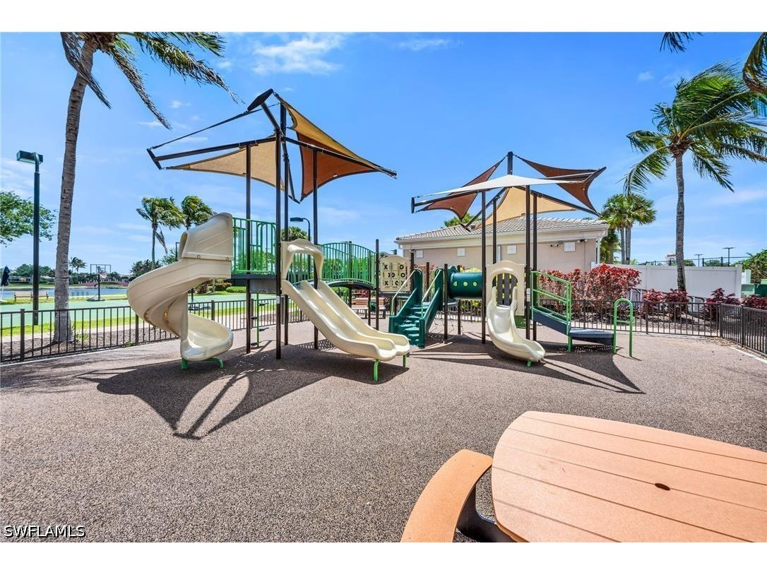8009 Wilfredo Court Naples FL 34114 226002490 image36