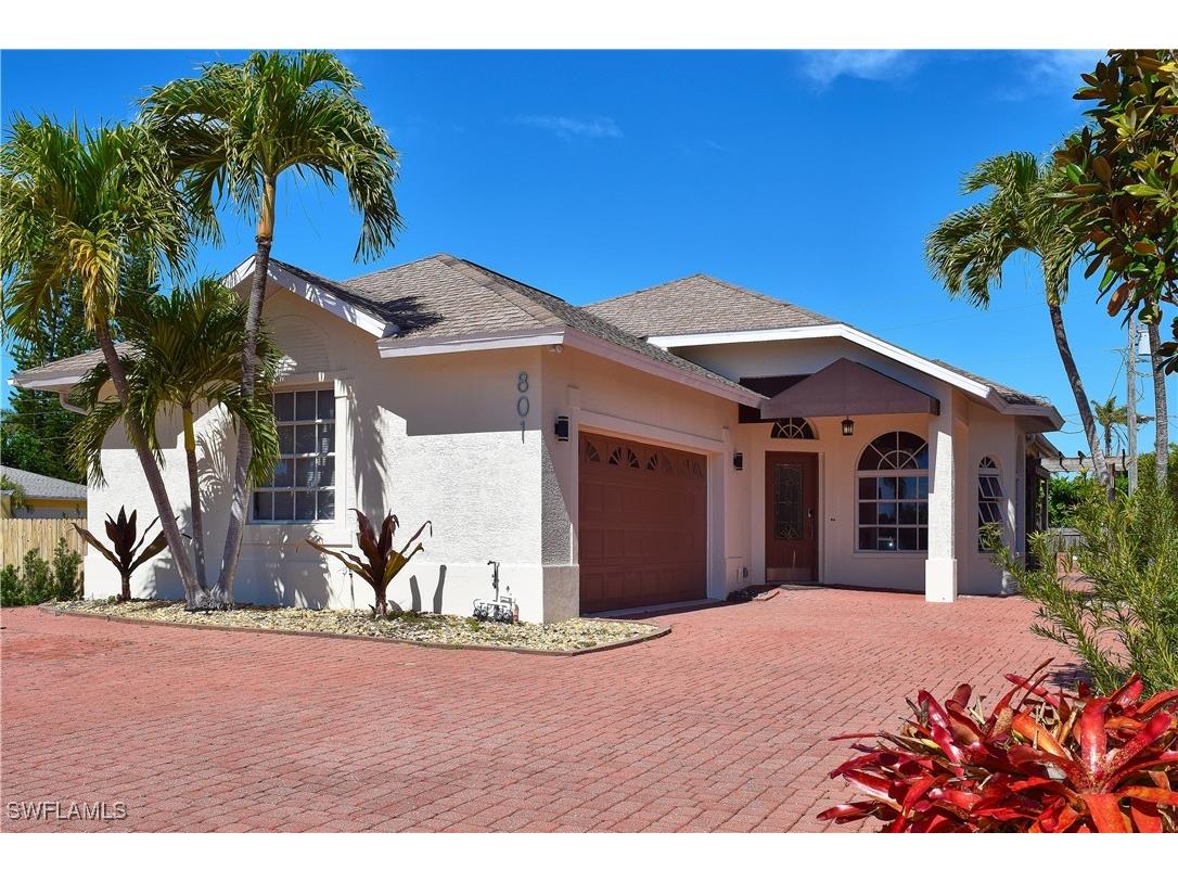 801 99th Avenue N Naples FL 34108 225040277 image1