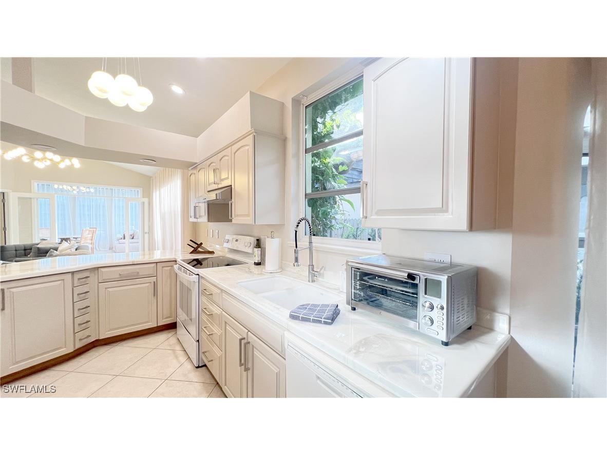 801 99th Avenue N Naples FL 34108 225040277 image11