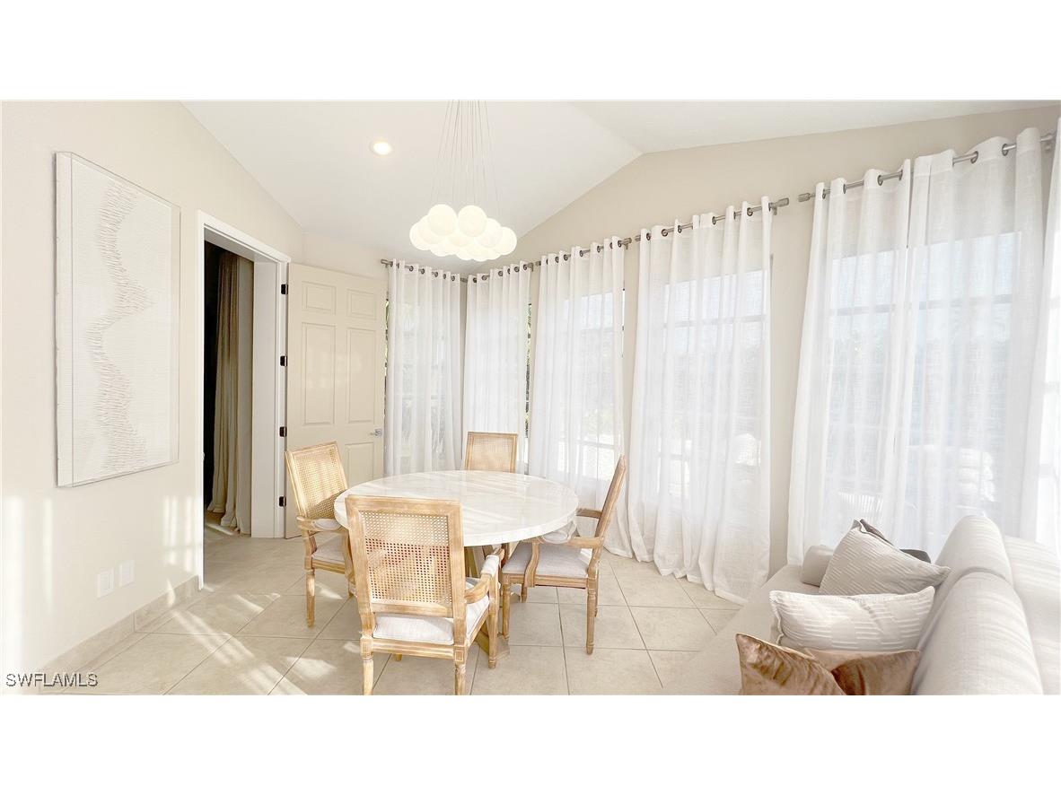 801 99th Avenue N Naples FL 34108 225040277 image2