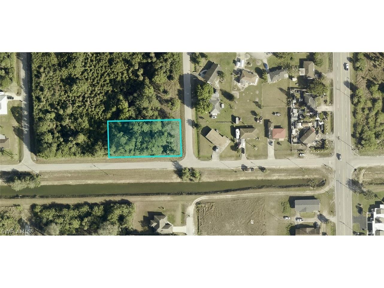 801 Gerald Avenue Lehigh Acres FL 33936 224033638 image1