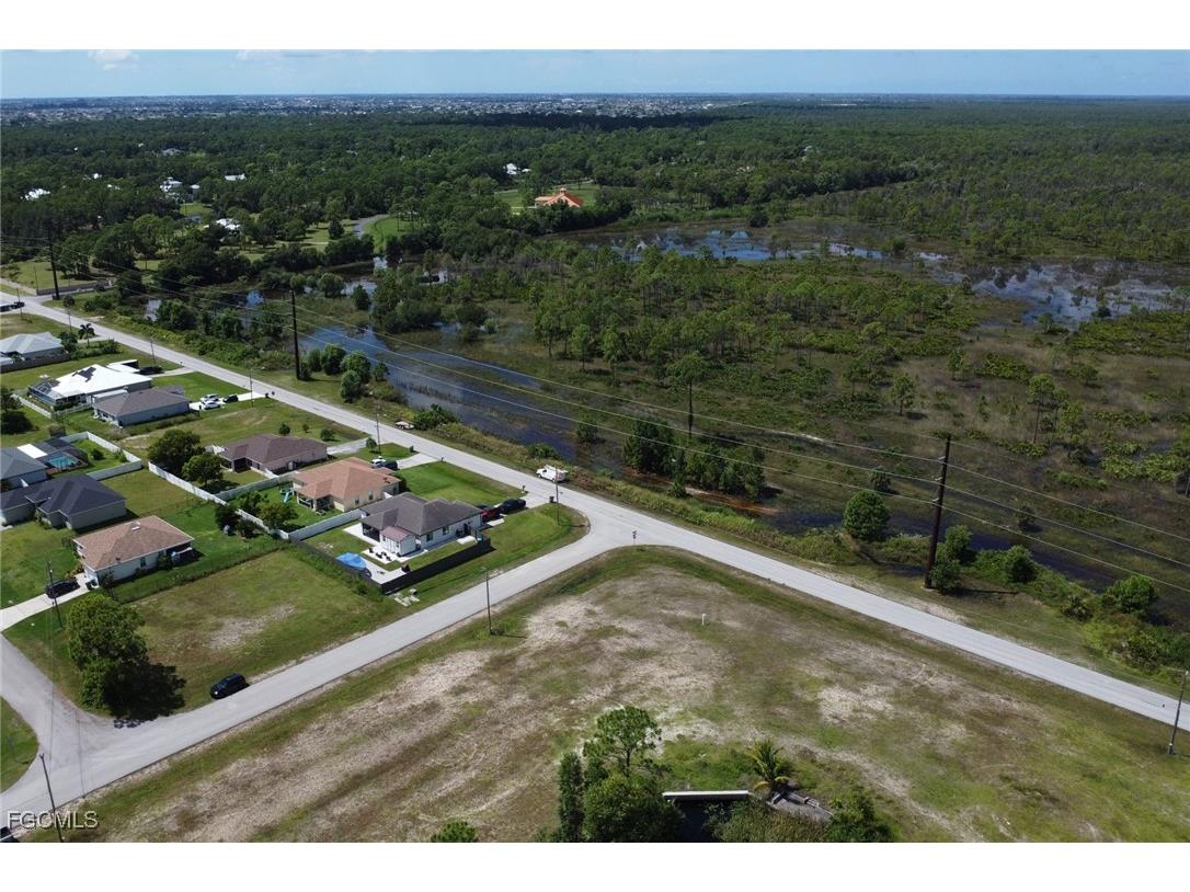 801 NE 38th Terrace Cape Coral FL 33909 2025011279 image7