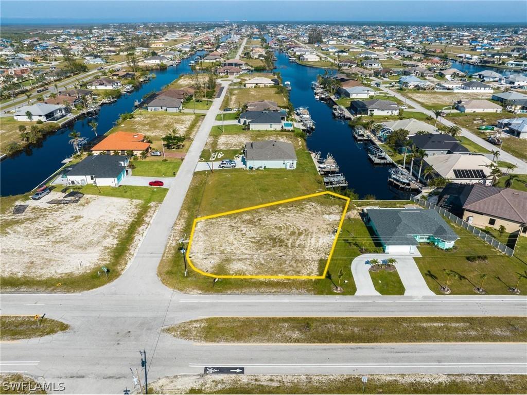 801 NW 39th Avenue Cape Coral FL 33993 222087186 image1