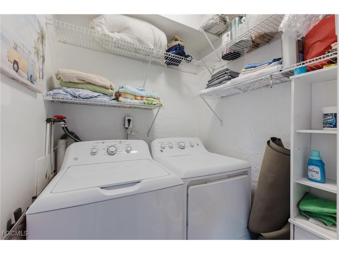 801 River Point Drive #102A Naples FL 34102 2025018135 image26