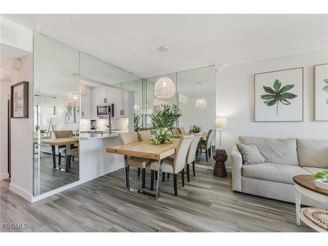 801 River Point Drive #102A Naples FL 34102 2025018135 image4