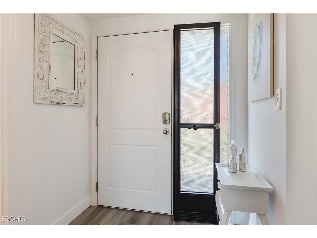 801 River Point Drive #102A Naples FL 34102 2025018135 image6