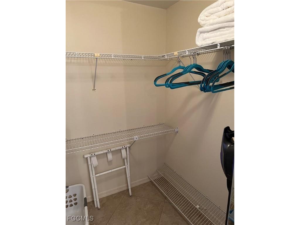 801 River Point Drive #201A Naples FL 34102 2025020295 image14