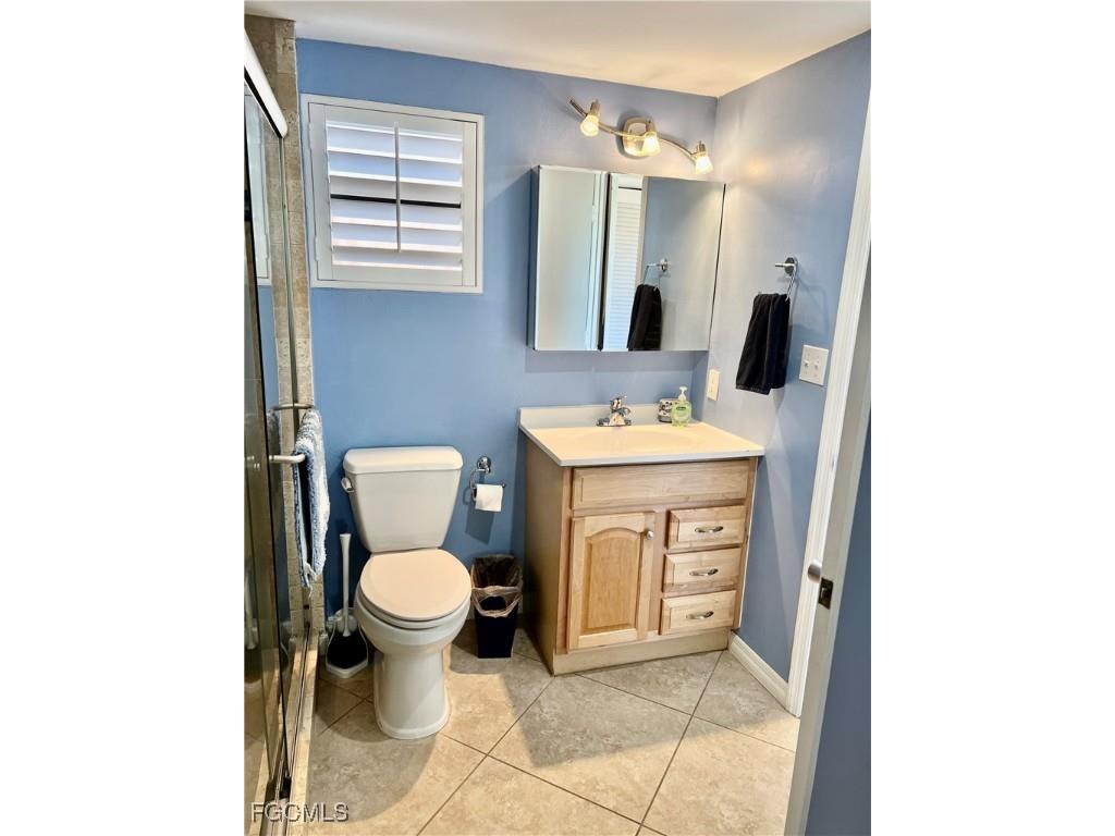 801 River Point Drive #201A Naples FL 34102 2025020295 image15