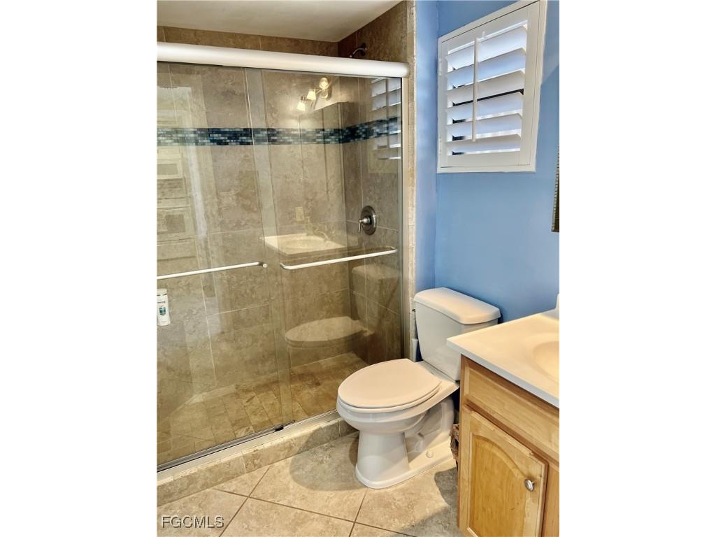 801 River Point Drive #201A Naples FL 34102 2025020295 image16