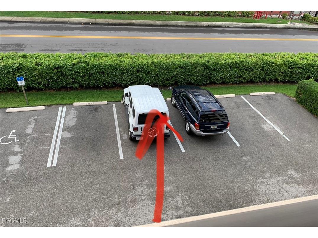 801 River Point Drive #201A Naples FL 34102 2025020295 image18