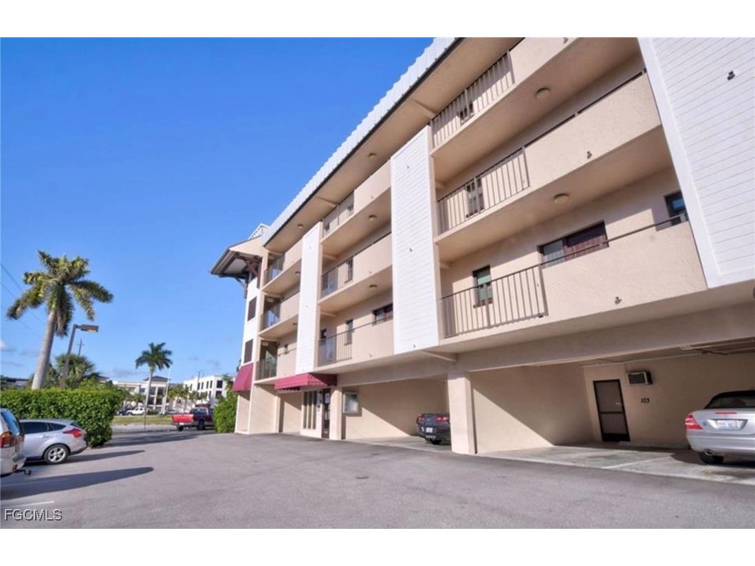 801 River Point Drive #201A Naples FL 34102 2025020295 image20