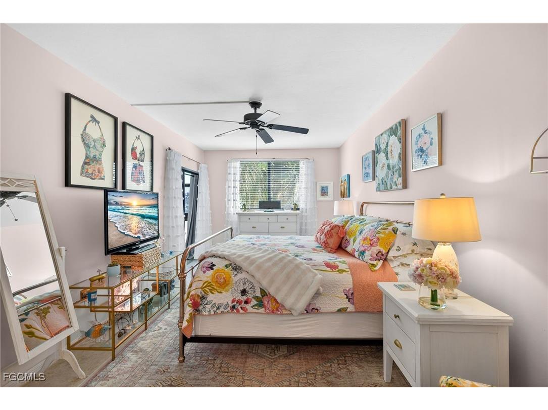 801 River Point Drive #203A Naples FL 34102 2025024343 image14