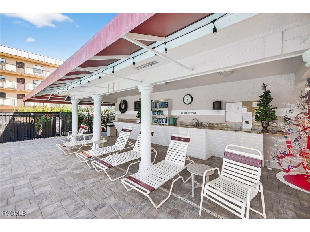 801 River Point Drive #203A Naples FL 34102 2025024343 image28
