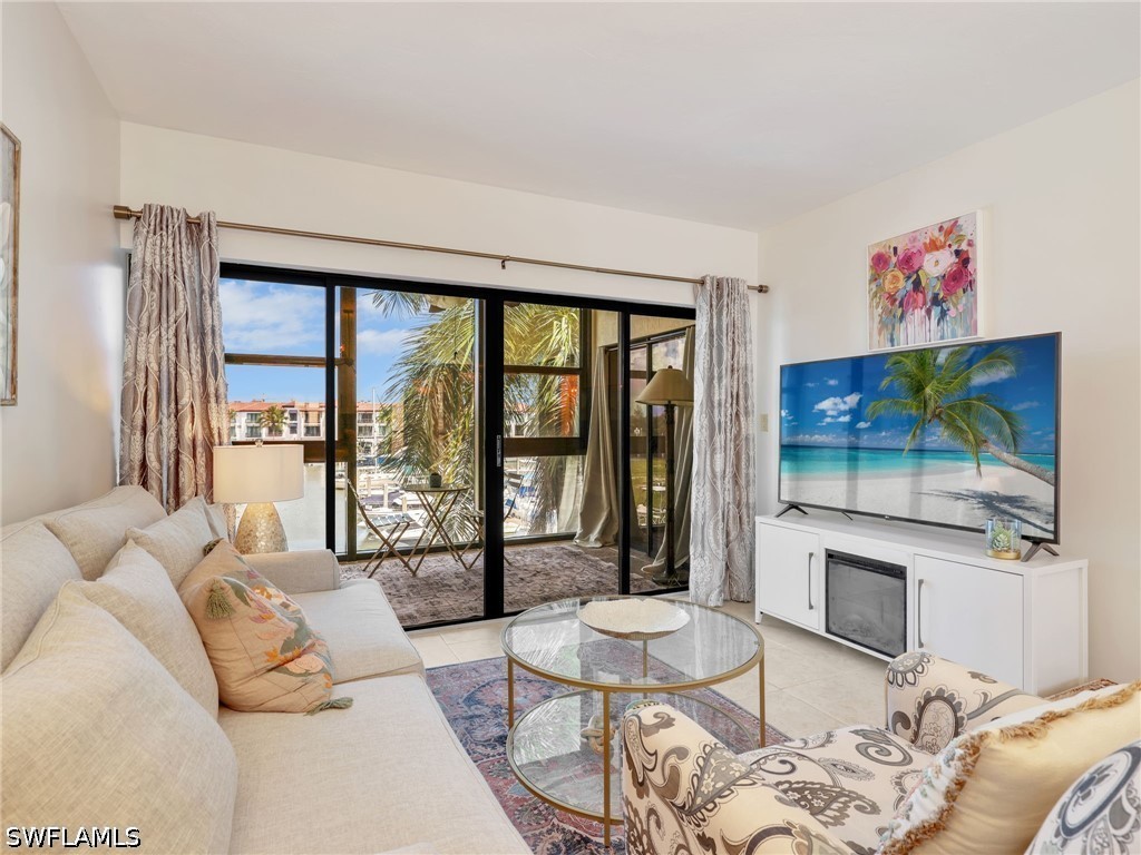 801 River Point Drive #203A Naples FL 34102 226018680 image11