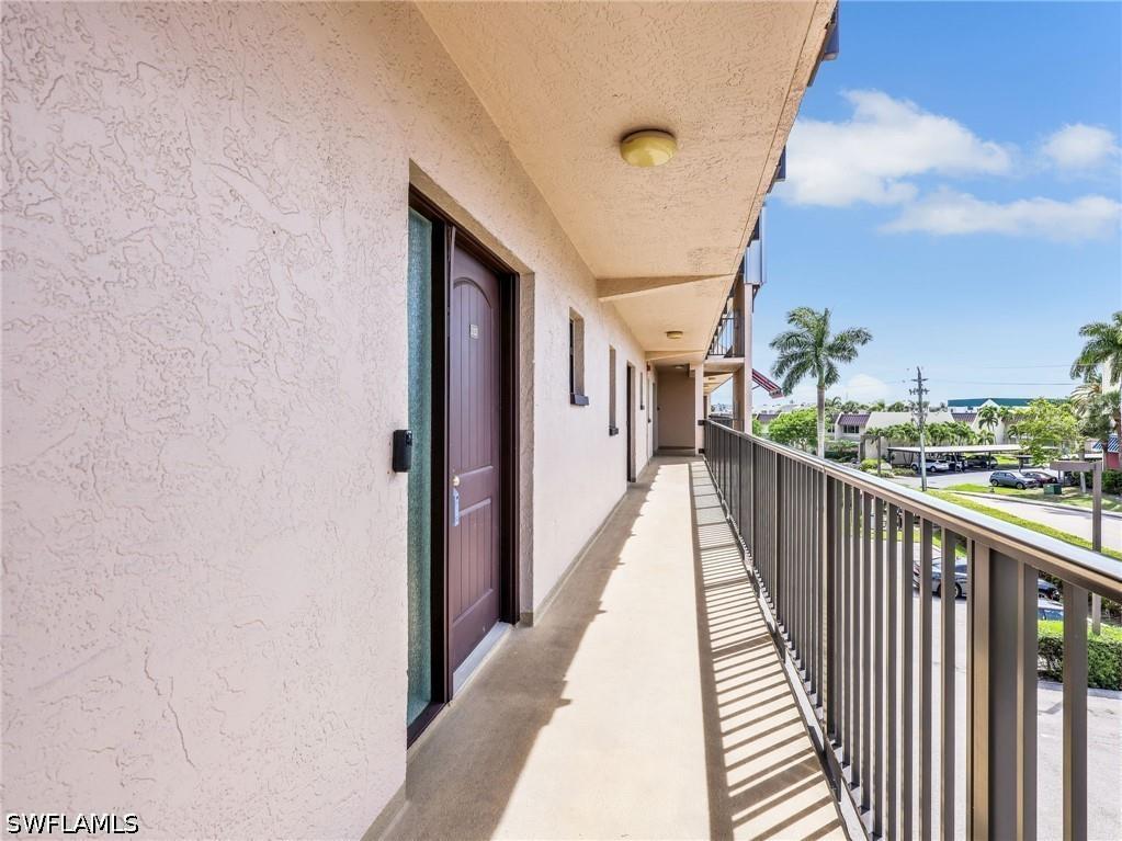 801 River Point Drive #203A Naples FL 34102 226018680 image3