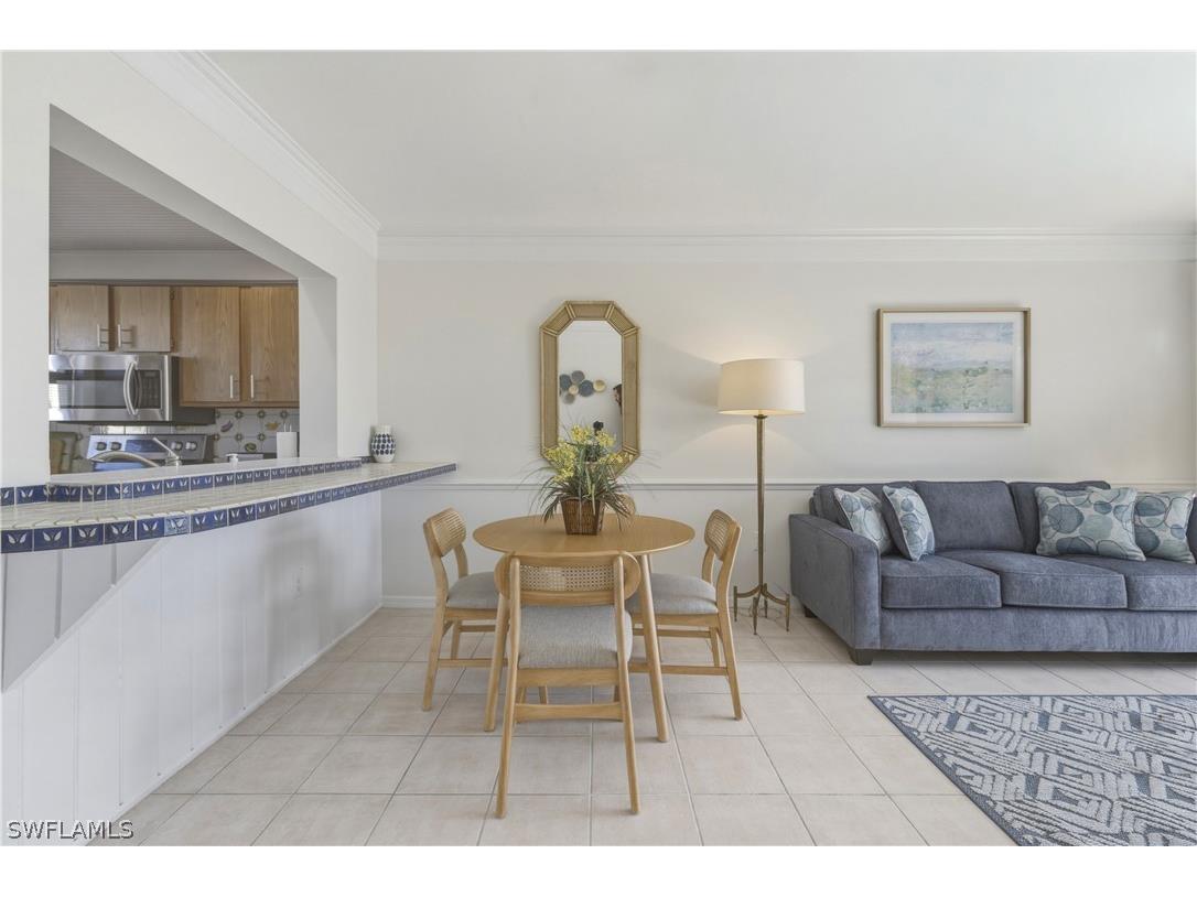 801 River Point Drive #303A Naples FL 34102 226011110 image10