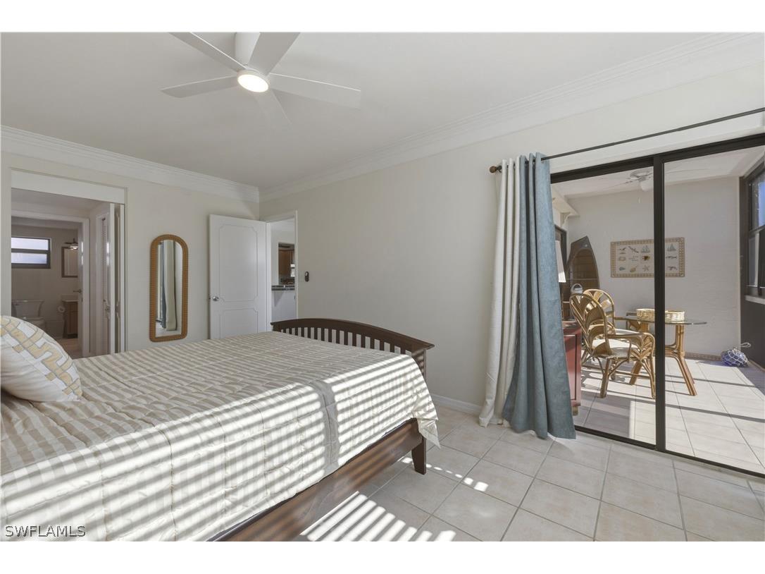 801 River Point Drive #303A Naples FL 34102 226011110 image18