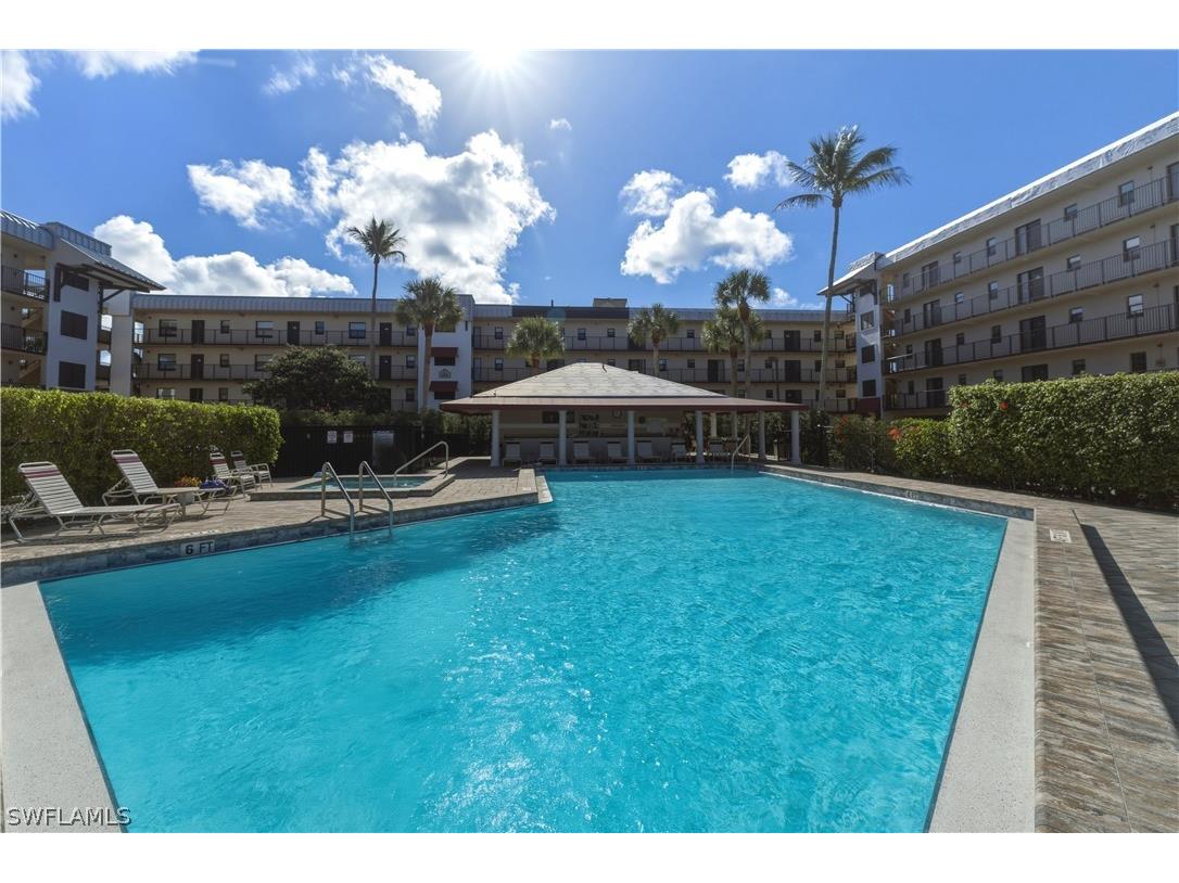 801 River Point Drive #303A Naples FL 34102 226011110 image23