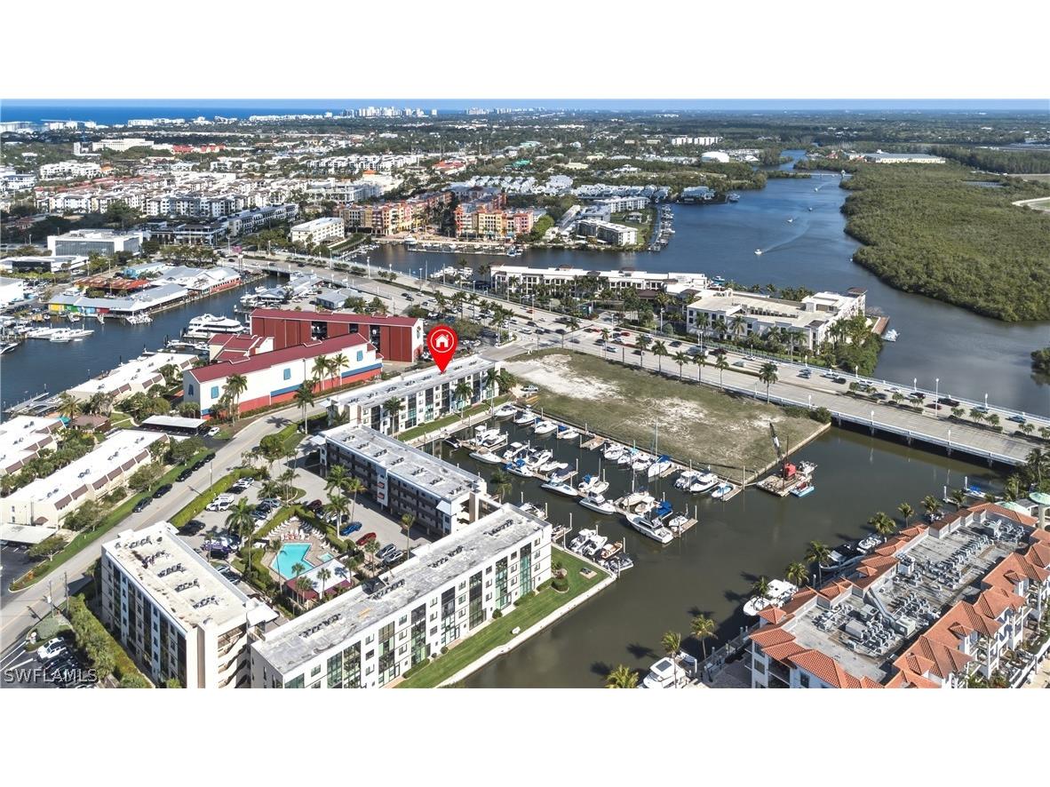 801 River Point Drive #303A Naples FL 34102 226011110 image25