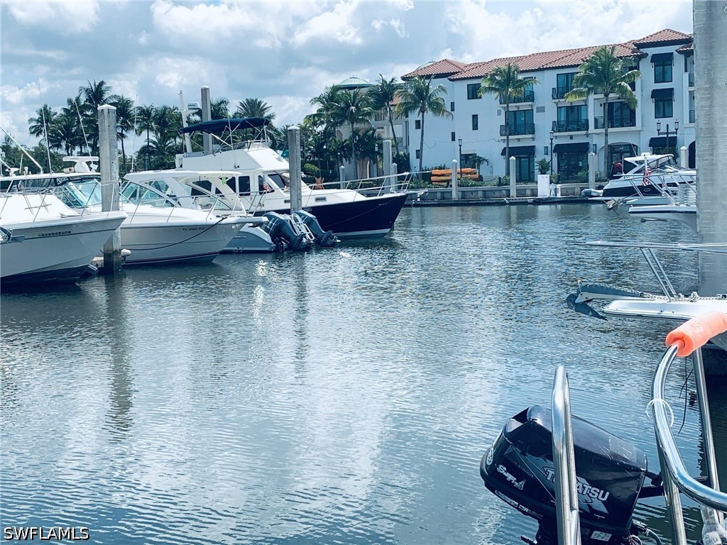801 River Point Drive Naples FL 34102 226023677 image2