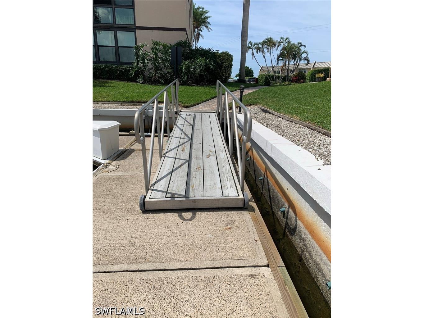 801 River Point Drive Naples FL 34102 226023677 image5