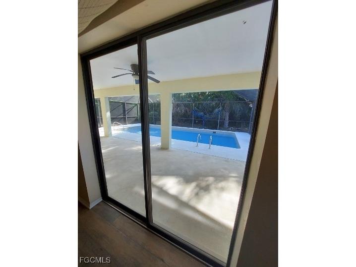 801 SW 10th Place Cape Coral FL 33991 2025017431 image17