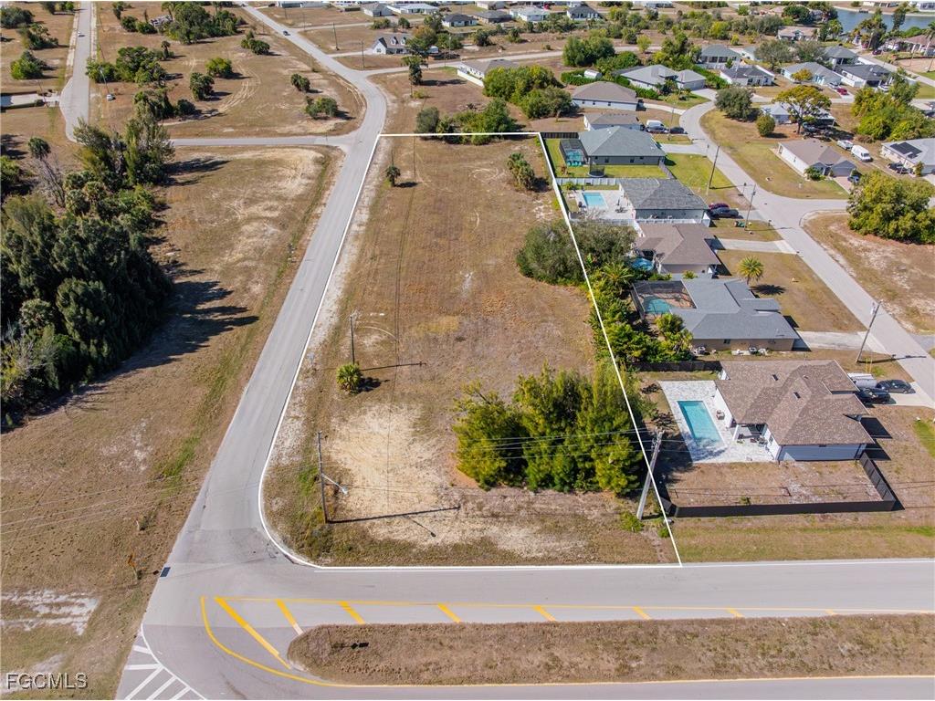 801 SW 2nd Terrace Cape Coral FL 33991 2026003889 image4