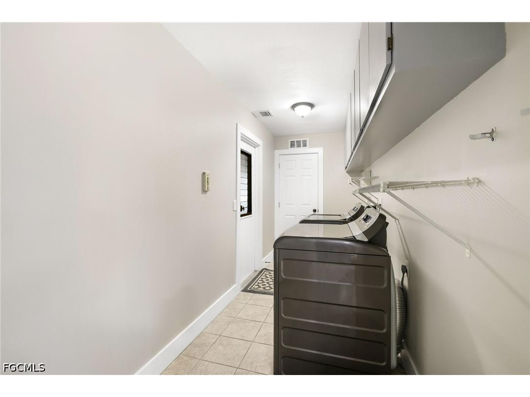 801 SW 52nd Street Cape Coral FL 33914 2026026044 image29