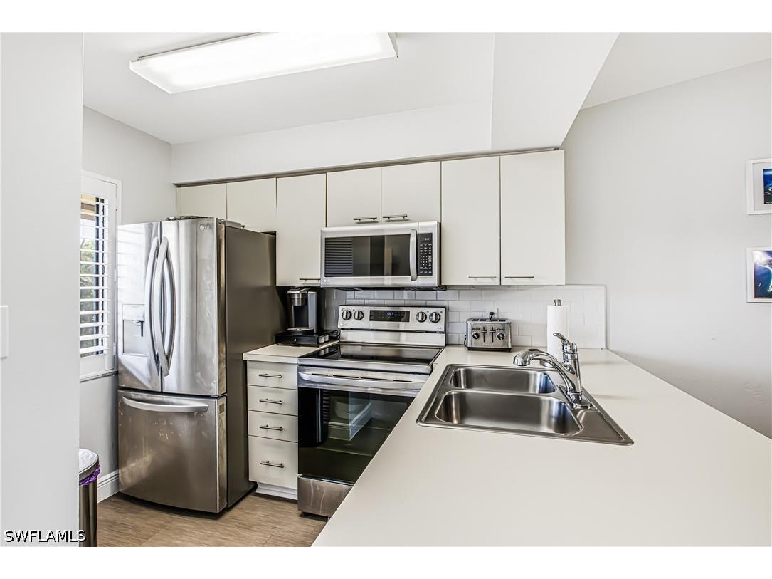 801 W Elkcam Circle #C6 Marco Island FL 34145 226023381 image8