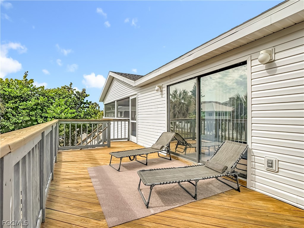 8010 Buccaneer Drive Fort Myers Beach FL 33931 2026007920 image28