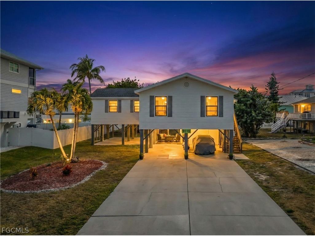 8010 Buccaneer Drive Fort Myers Beach FL 33931 2026007920 image5