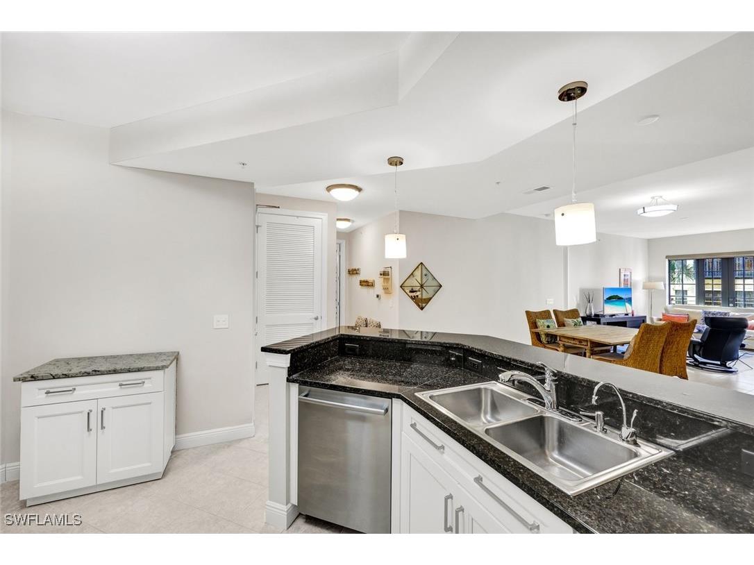 8010 Via Sardinia Way #203 Estero FL 33928 225084105 image11
