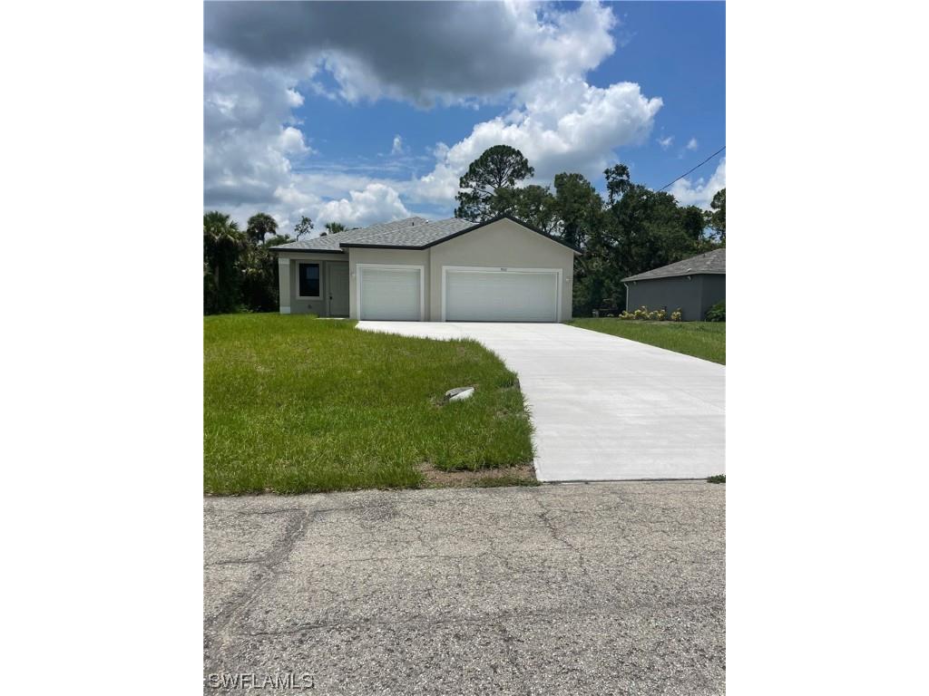 8012 Royal Circle Labelle FL 33935 223042870 image1