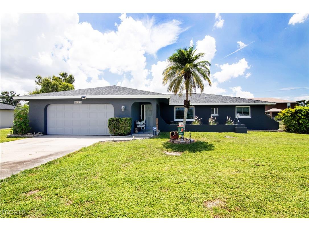 8012 San Carlos Boulevard Fort Myers FL 33967 2025004093 image1