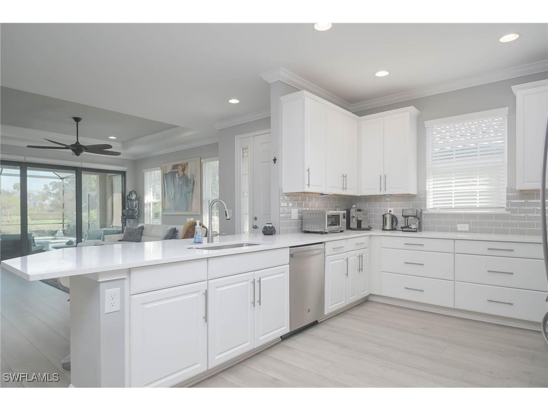 8013 Calle Canovas Court Naples FL 34114 225077934 image10