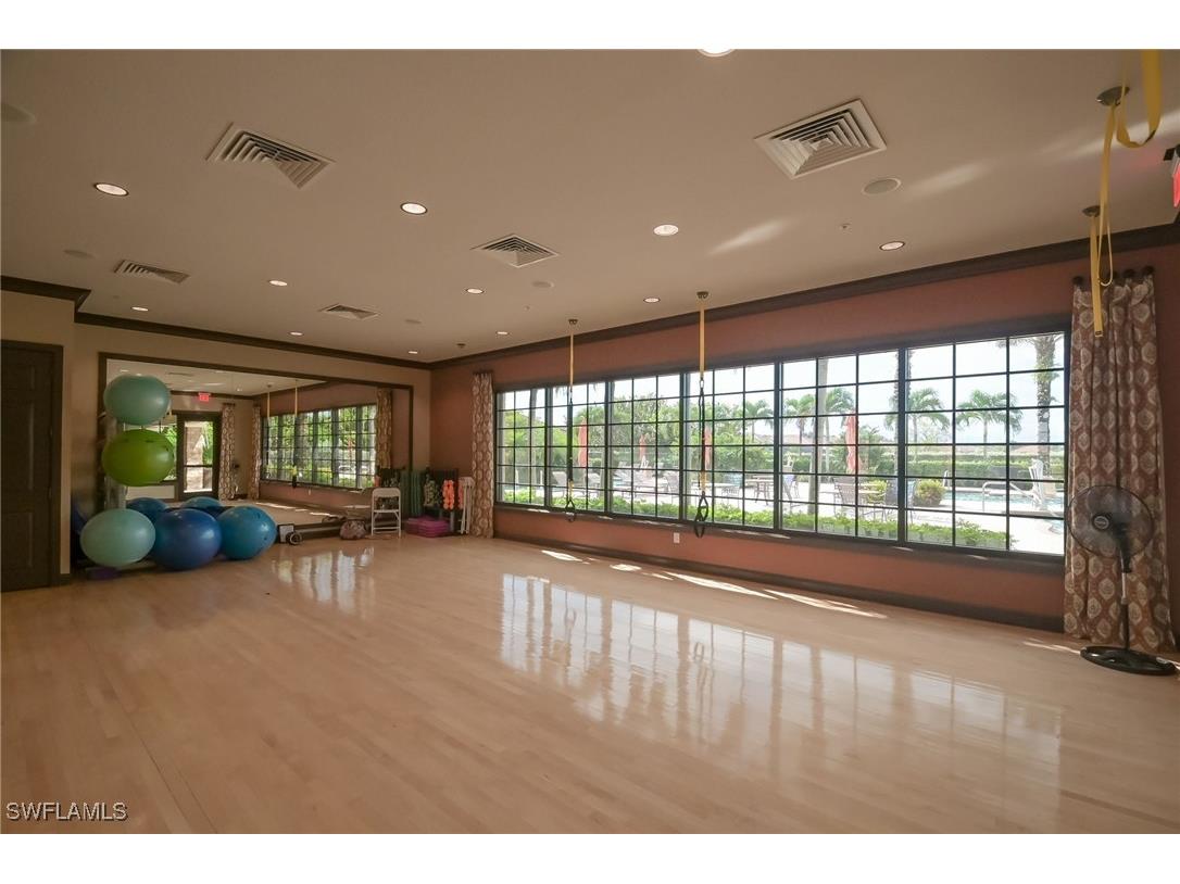 8013 Calle Canovas Court Naples FL 34114 225077934 image39