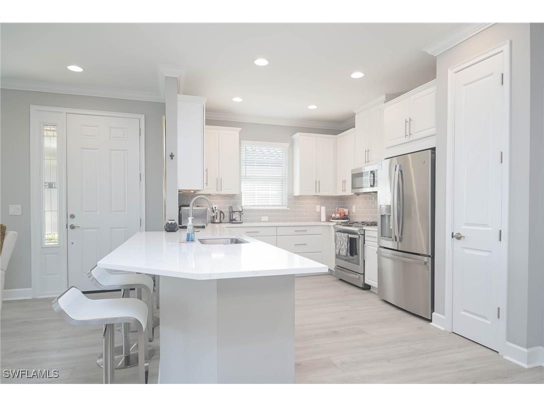 8013 Calle Canovas Court Naples FL 34114 225077934 image8